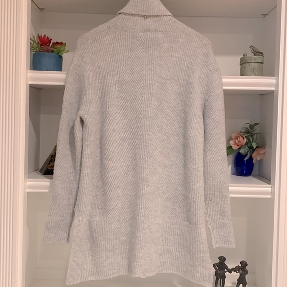 Gray Sweater #181 - Picture 11 of 13